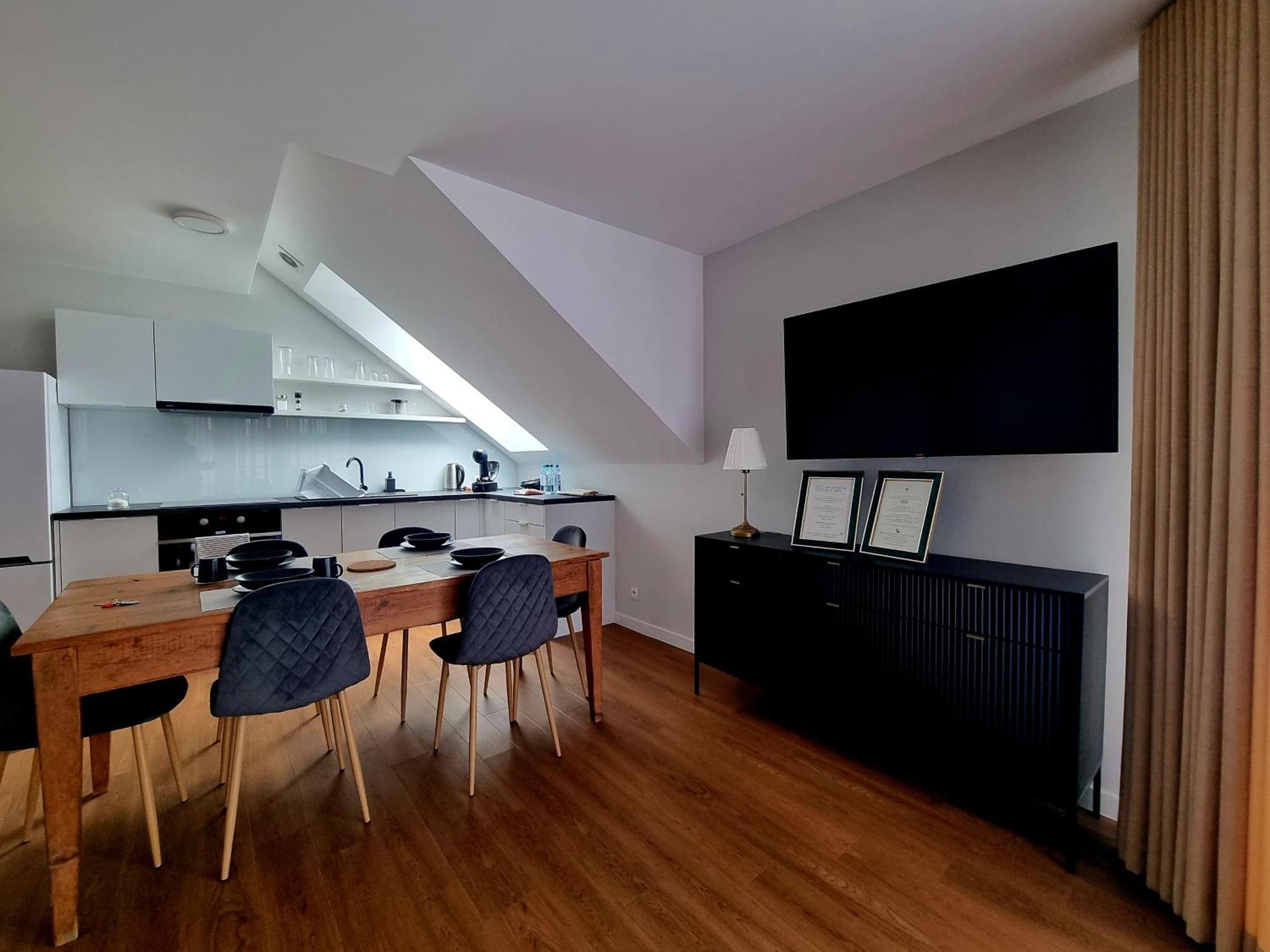 Aparthotel Bukowa Tychy Room photo
